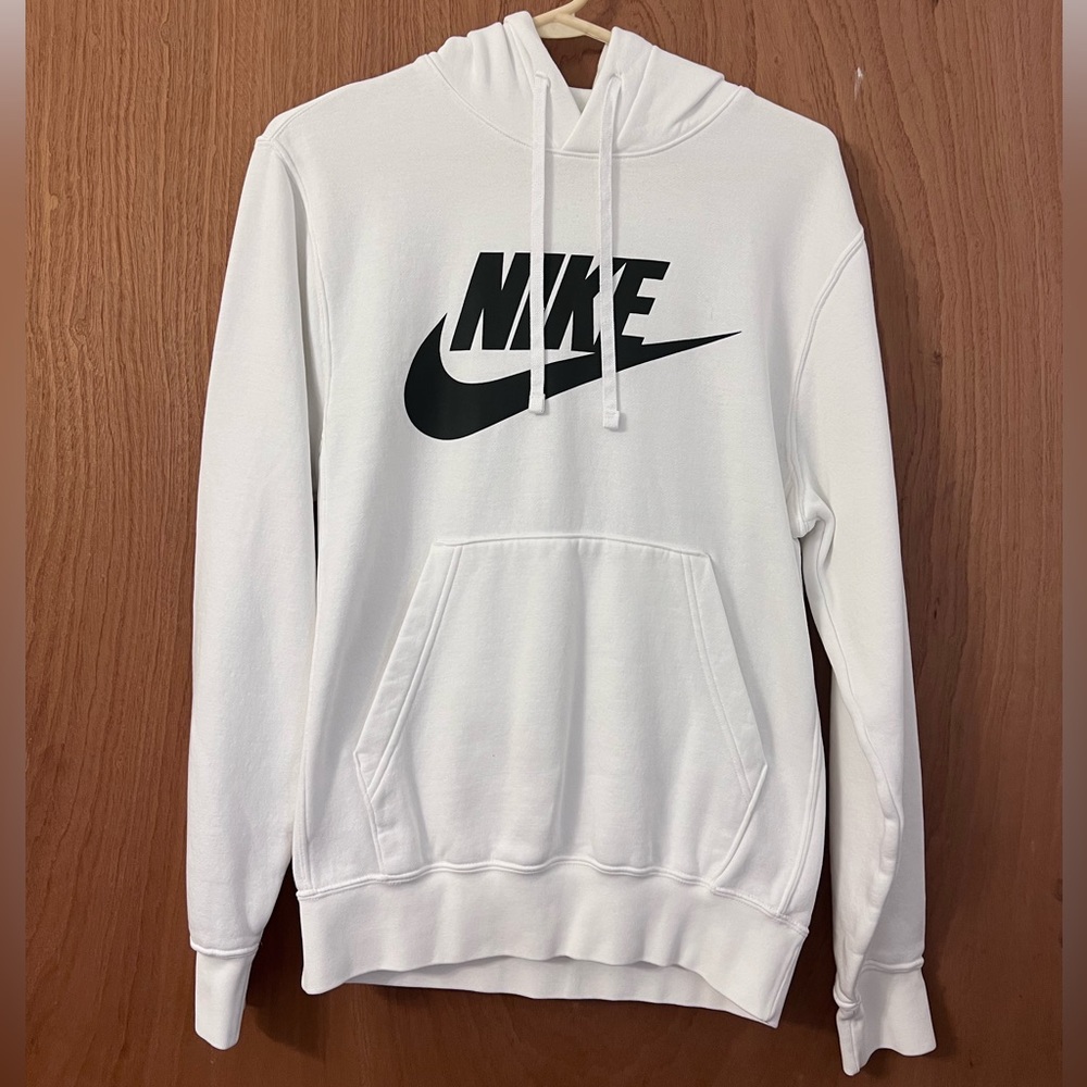 Nike pullover hoodie